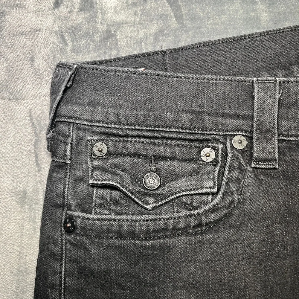 True Religion Ricky Jeans Men's (Fits 37x33) Black Relaxed Straight Denim Read